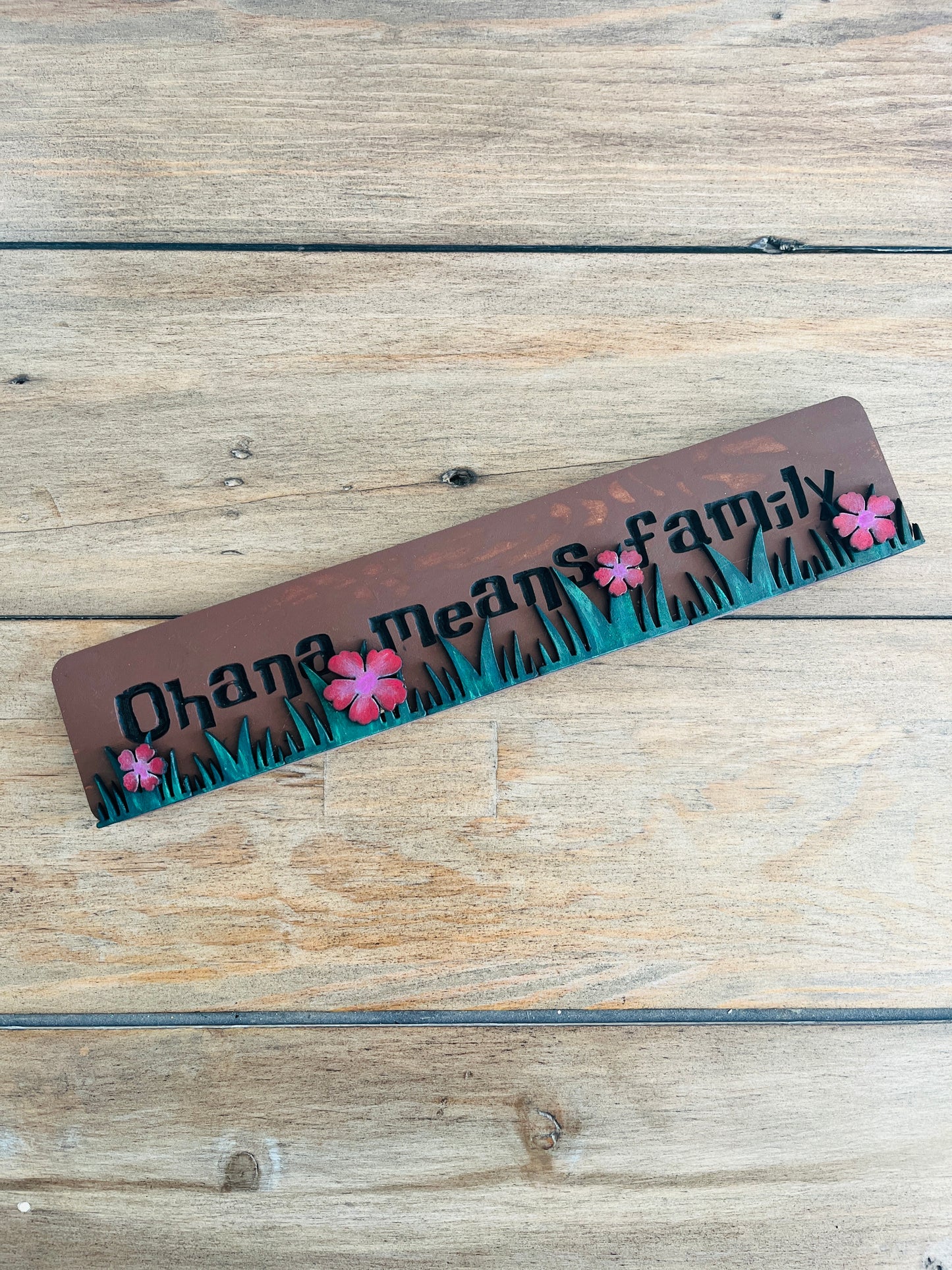 Hand painted "Ohana Means Family" Quote Art